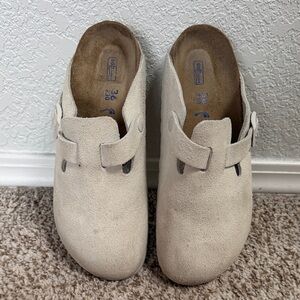 Boston Birkenstock Suede Clogs
